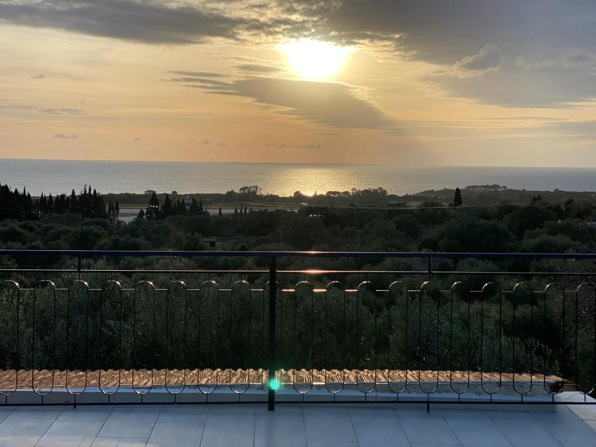 Moulinos Loft Apartment Svoronata Exterior photo